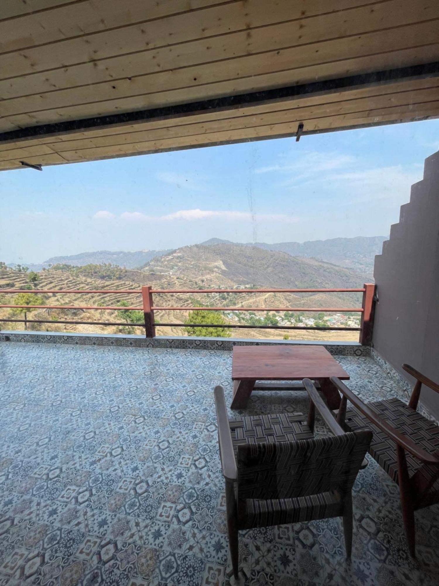 Bsr Farms Resort Pauri Exterior photo